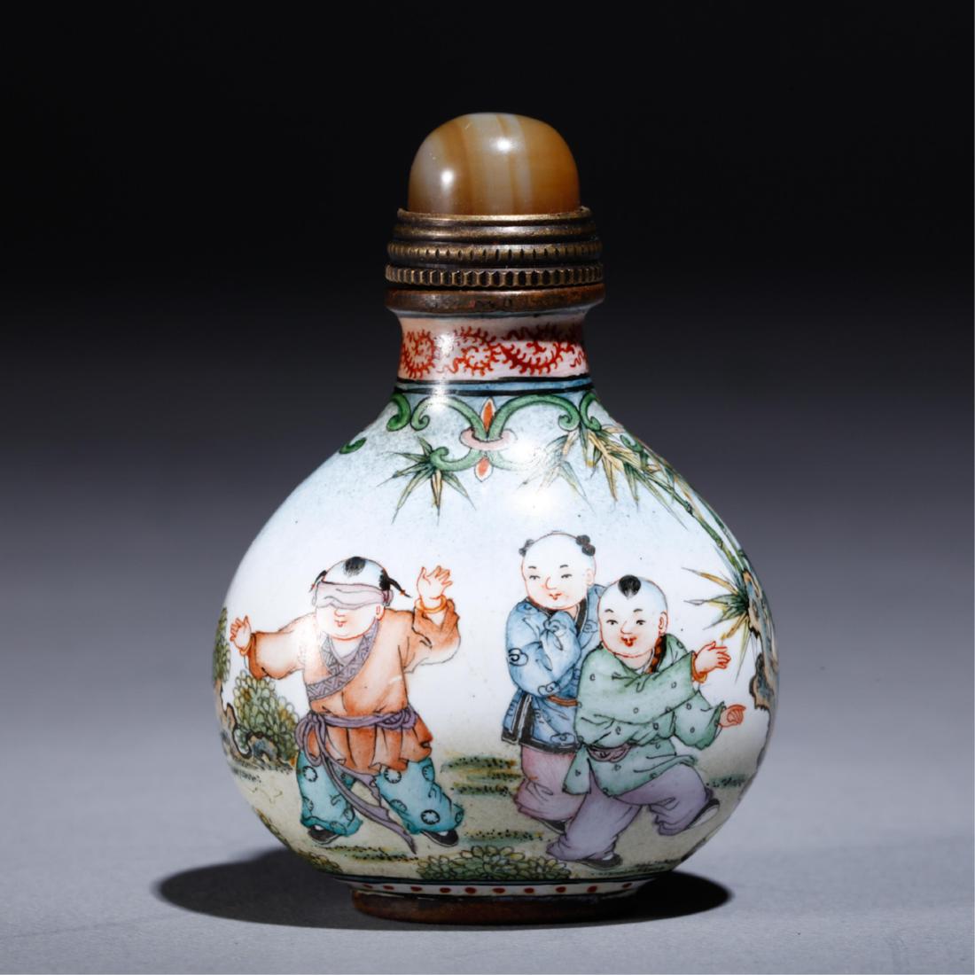 CHINESE ENAMELS ON BRONZE SNUFF BOTTLE: Height: 2.2 inches. Height: 5.5cm