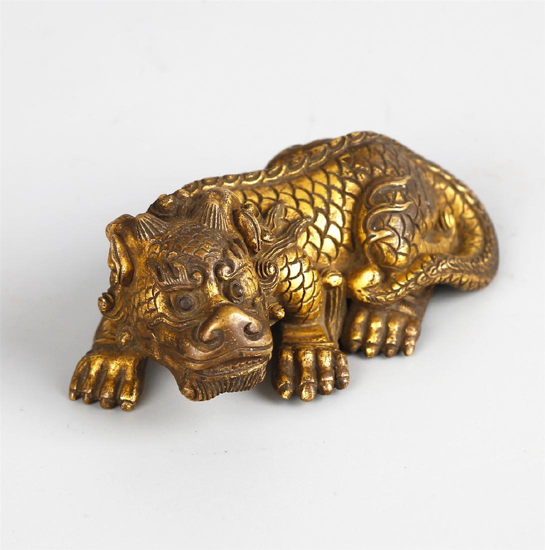 CHINESE GILT BRONZE BEAST SCHOLAR PAPER WEIGHT (1 of 7)