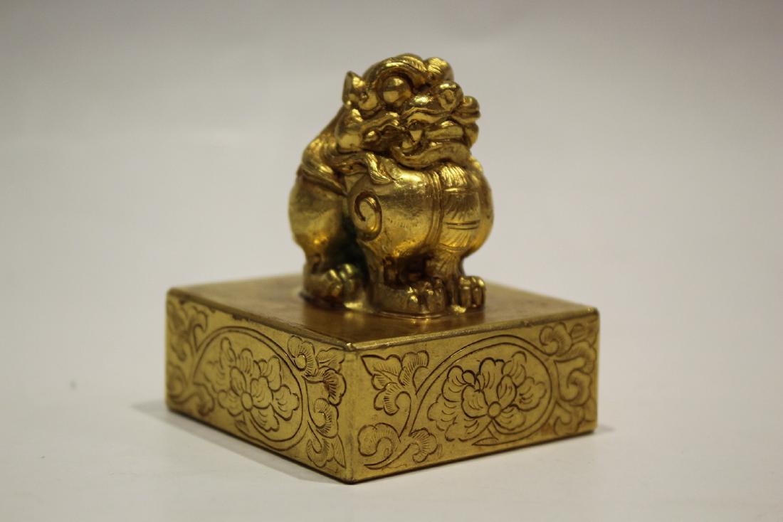 CHINESE GILT BRONZE FOOLION SEAL (1 of 4)