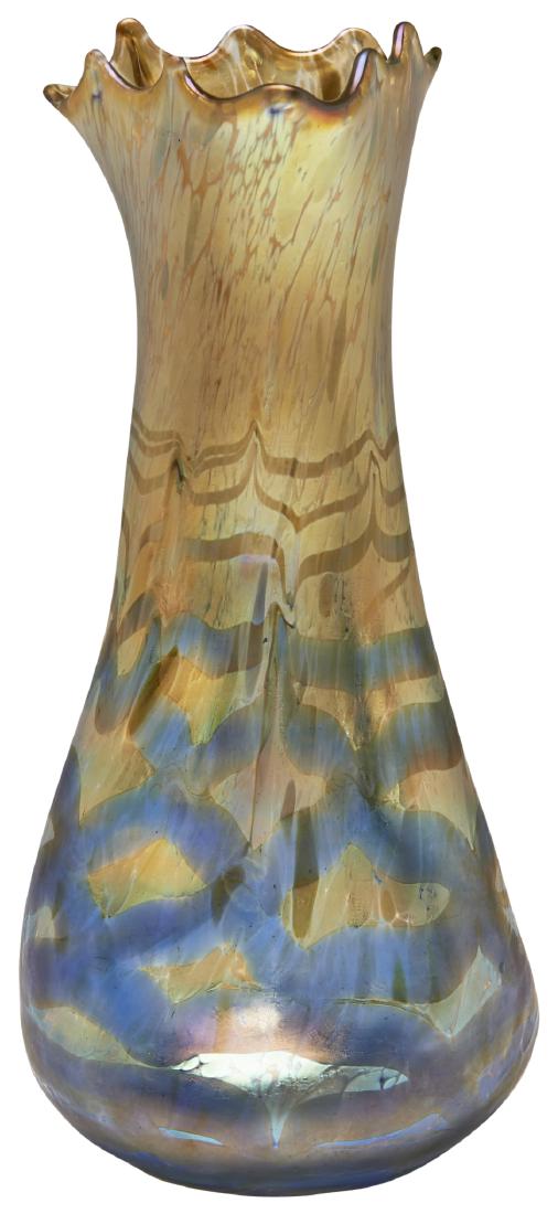 Loetz vase (1 of 4)