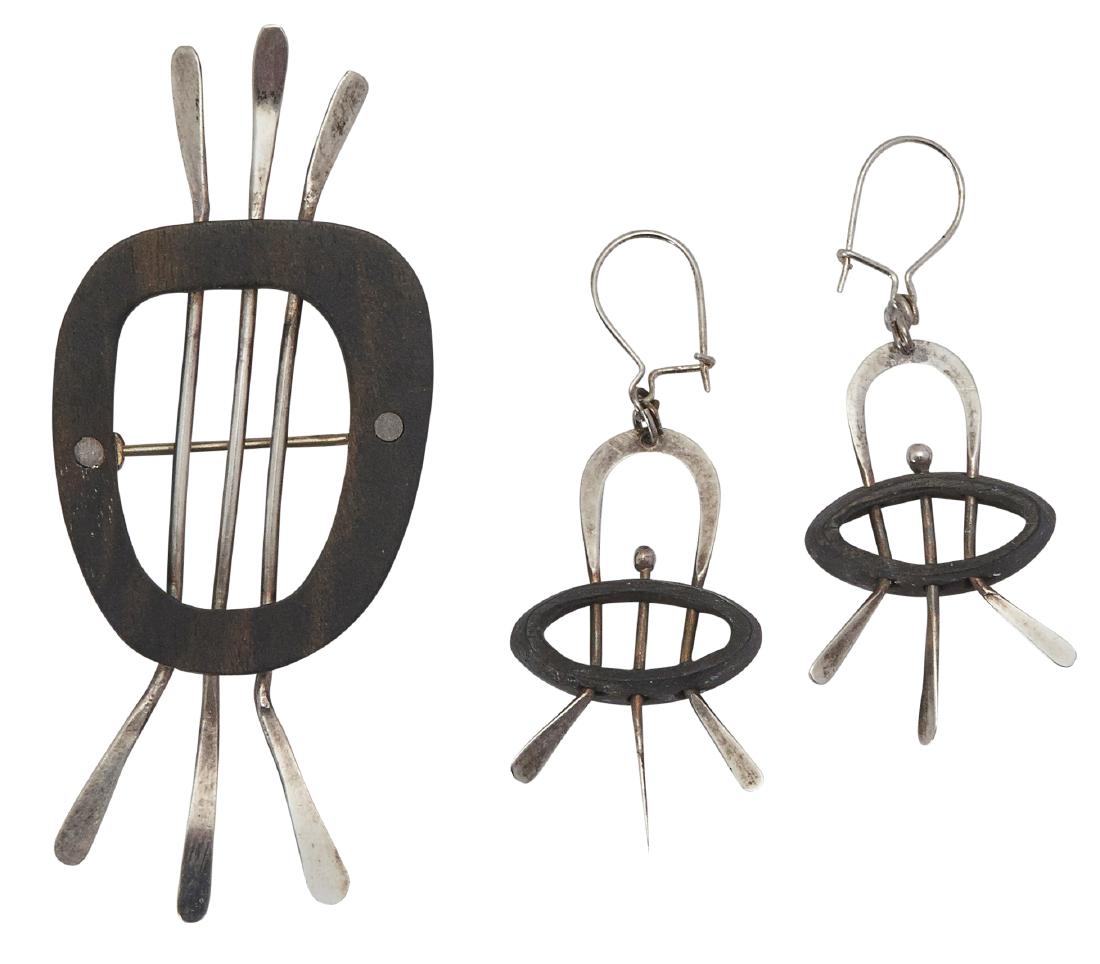 Ed Wiener pin & earrings: EdWiener pin& earrings, set NewYork, NY wood, hammered silver unsigned pin: 2.5"h x 1"w