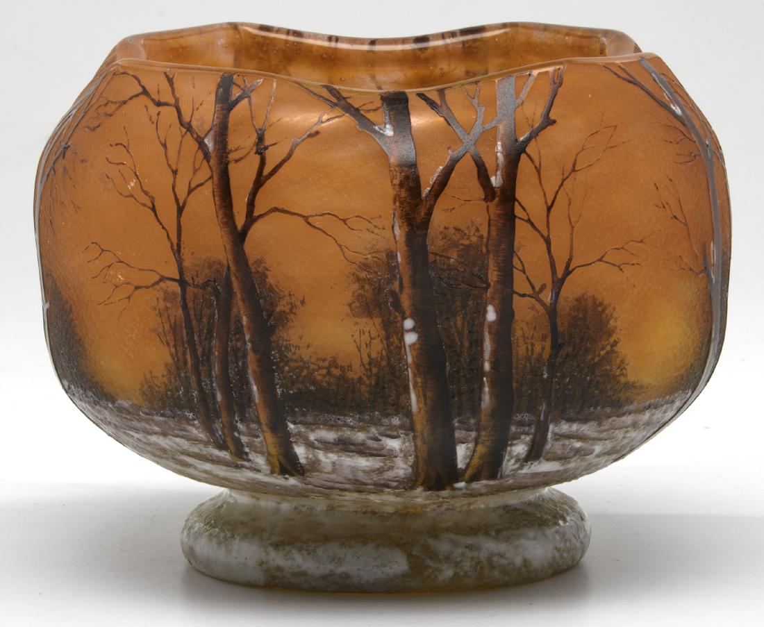 Daum vase: DaumSnow Scene vaseNancy, Francecameo cut glasssigned3.5"h x 4.5"dia