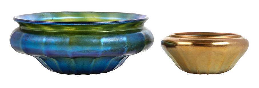 Quezal bowls, group of two: Quezal bowls, two Queens, NY glass both signed taller: 1.75"h x 4.5"dia 