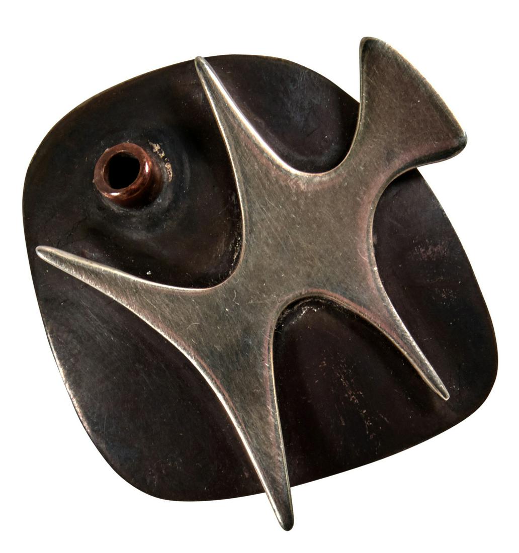 Ed Wiener pin: Ed WienerpinNew York, NYsterling silverimpressed marks1.5"h x 1.5"w