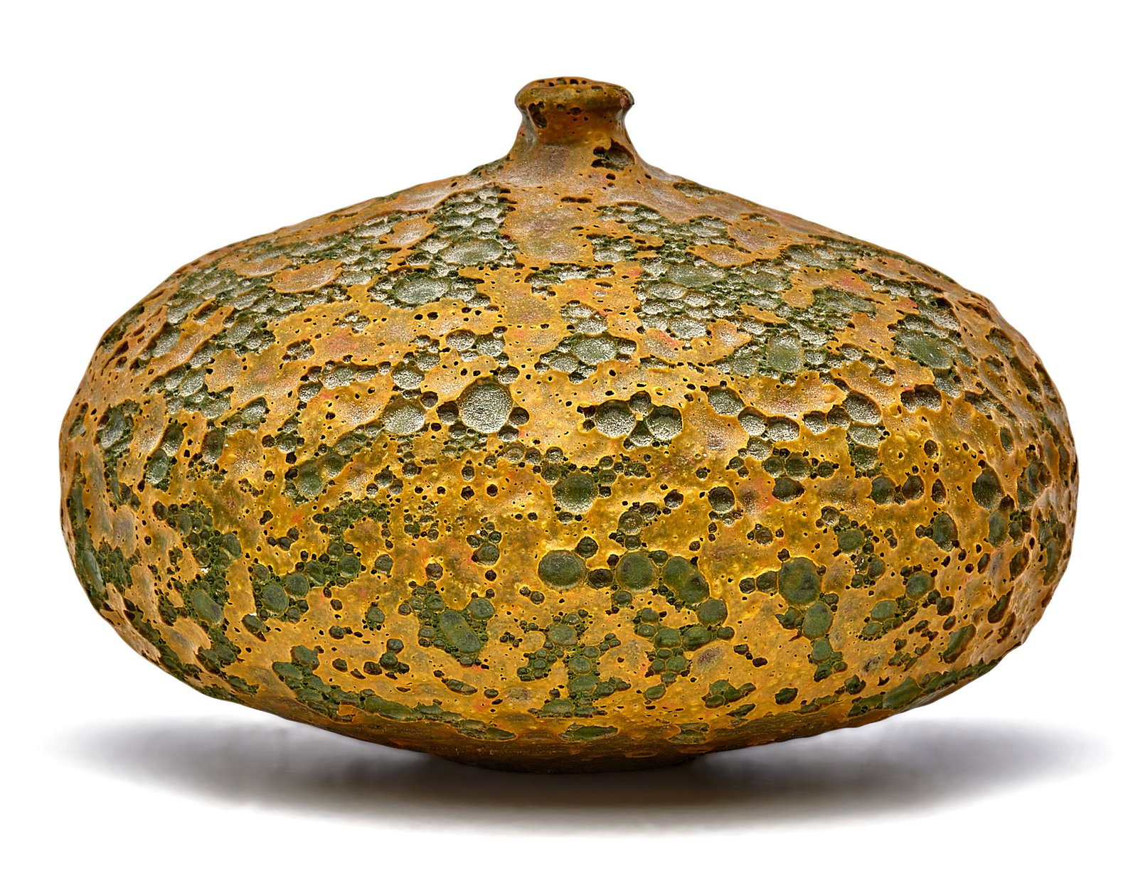 Doyle Lane vase: Doyle Lane vase Los Angeles, CA glazed ceramic incised mark 2"h x 3"dia