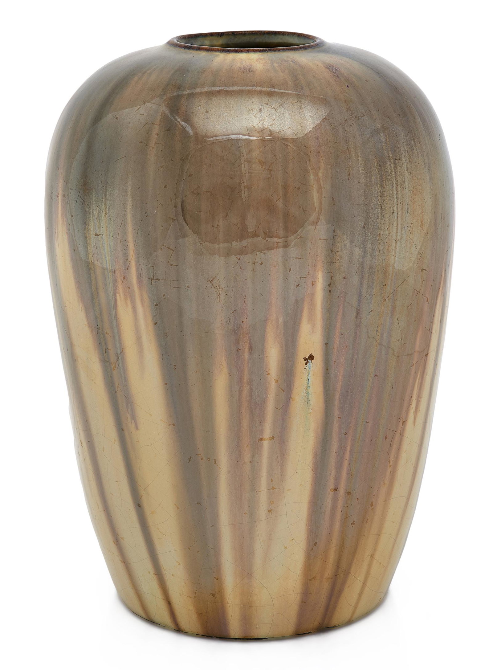 Fulper vase (1 of 3)