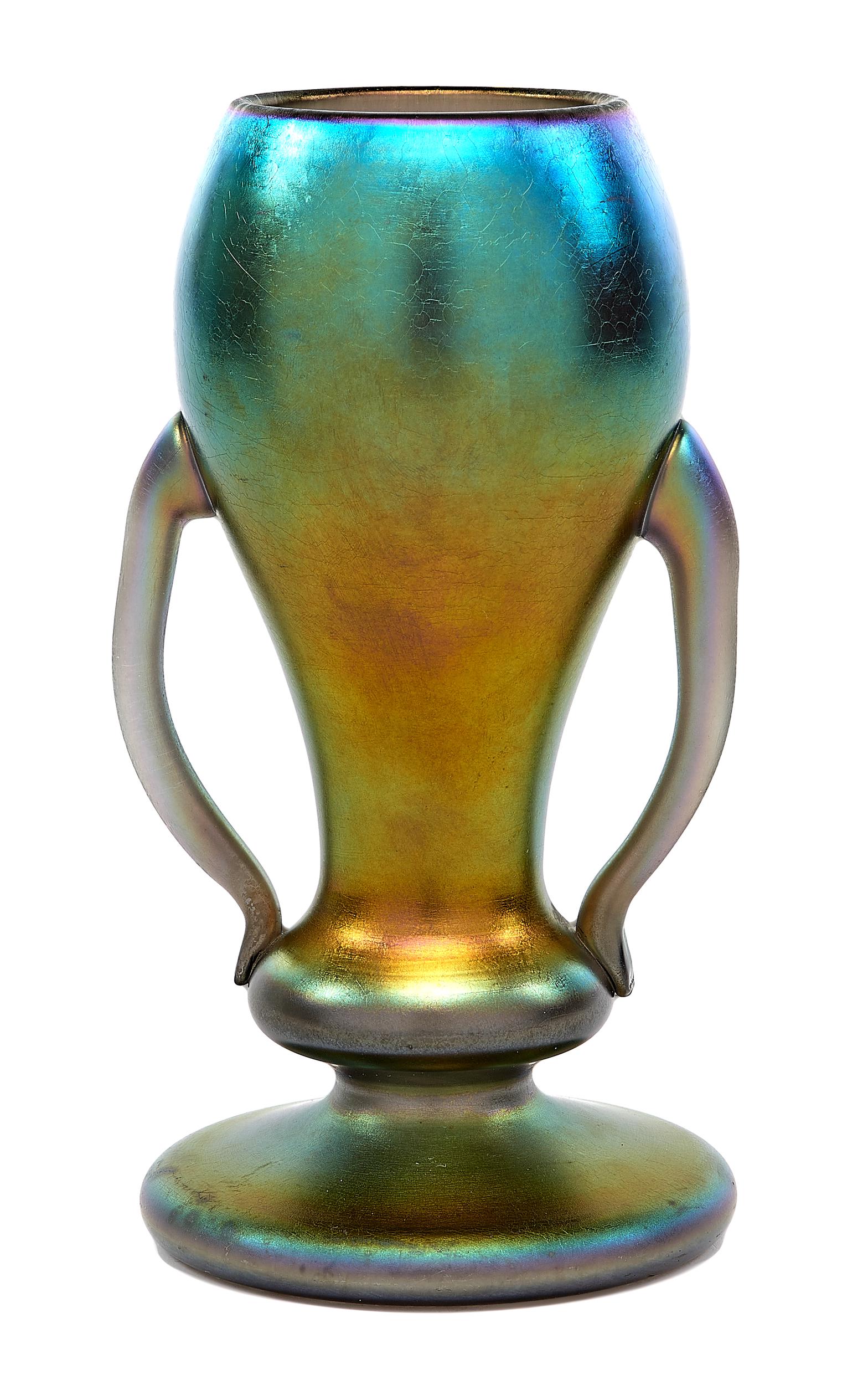 Loetz vase: LoetzvaseAustriaglassunmarked8"h x 4"dia