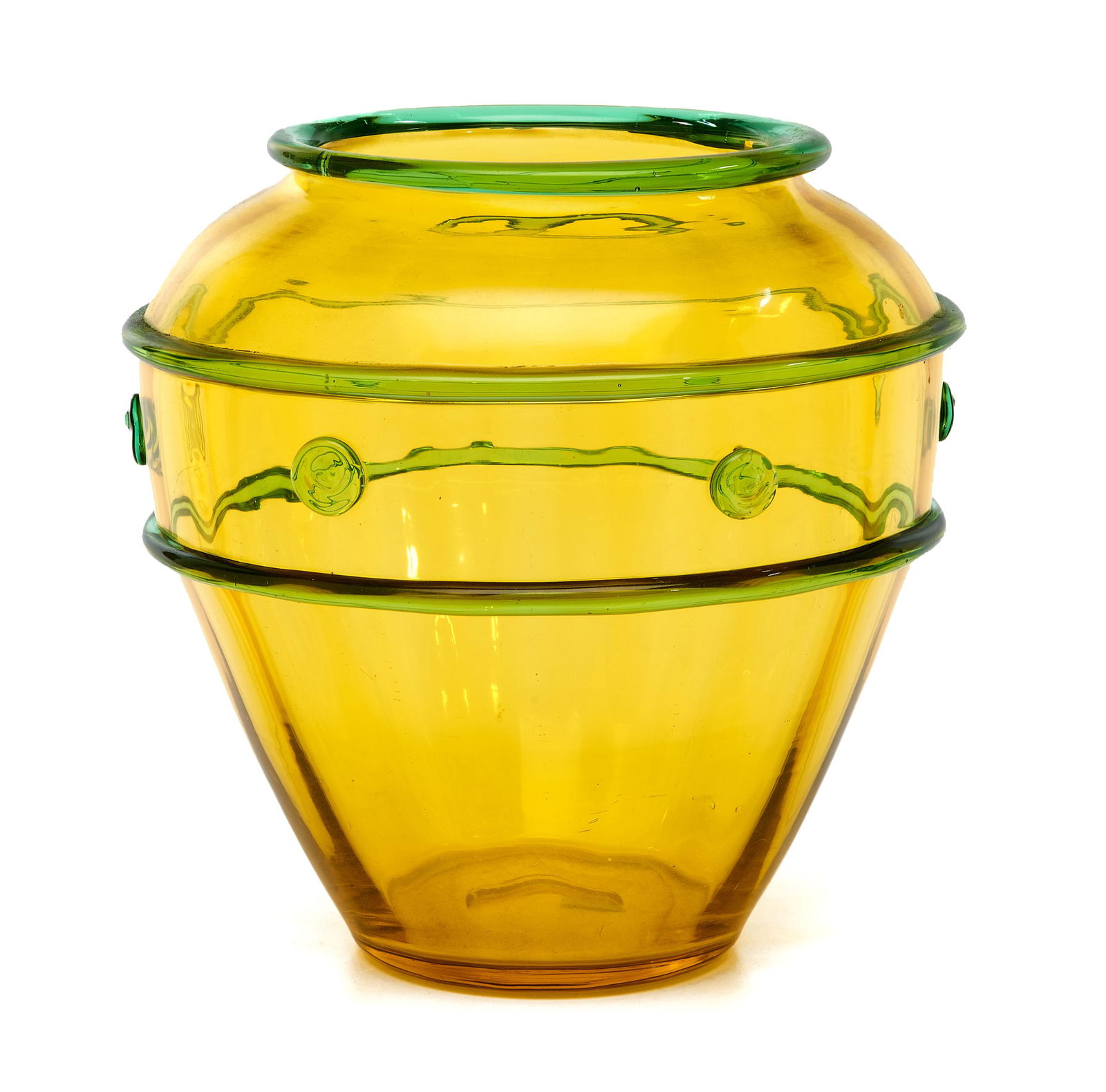 Steuben vase: SteubenvaseCorning, NYglasssigned7.5"h x 7.25"dia