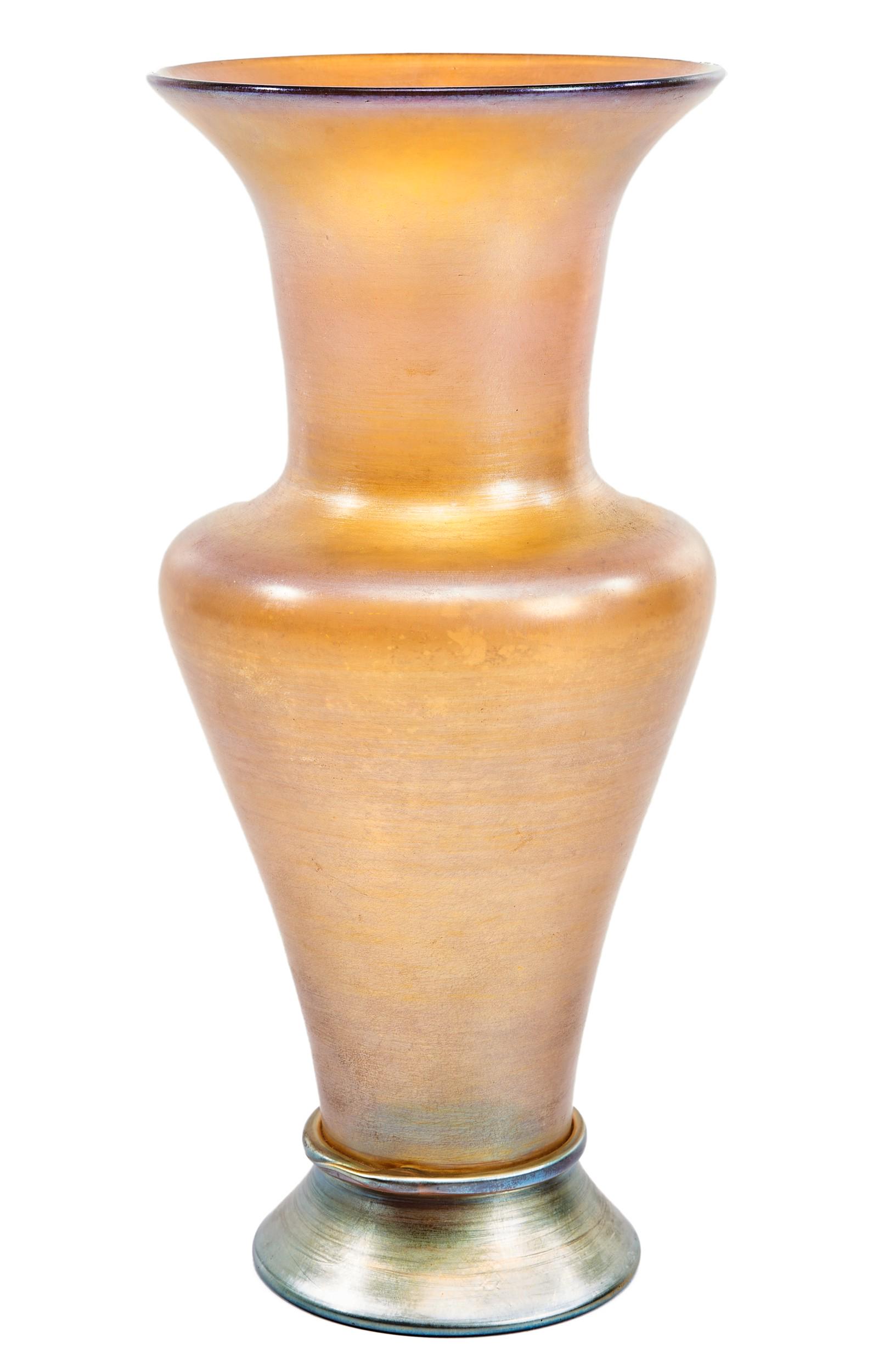 Louis Comfort Tiffany vase (1 of 3)