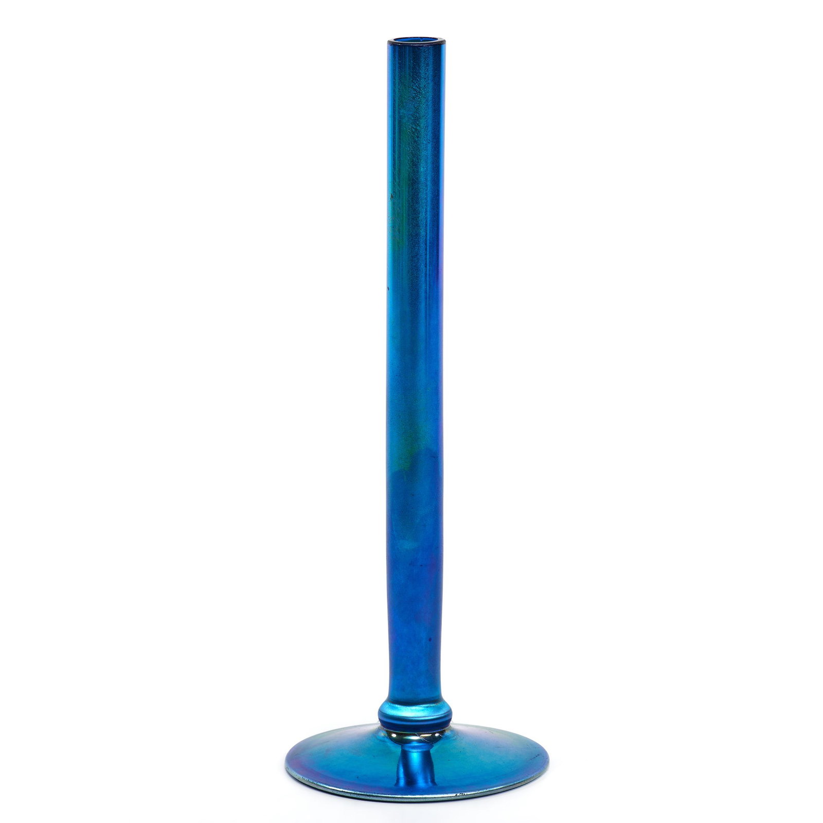 Steuben vase: SteubenvaseCorning, NYAurene glassetched signature8.25"h x 3"dia