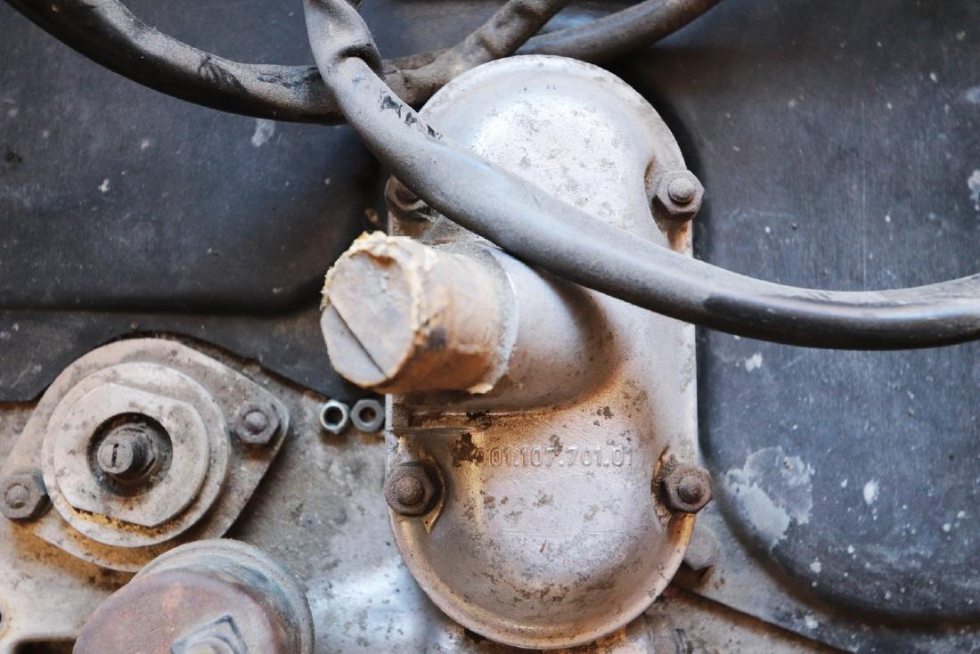 Porsche Engine type 911 year of construction 1965 with: Unrestored original condition, complete, engine ran when removing