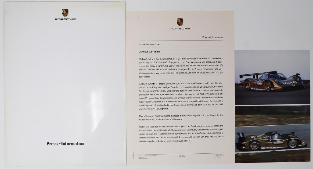Porsche Press information Porsche GT1 from 1998 'Der (1 of 1)
