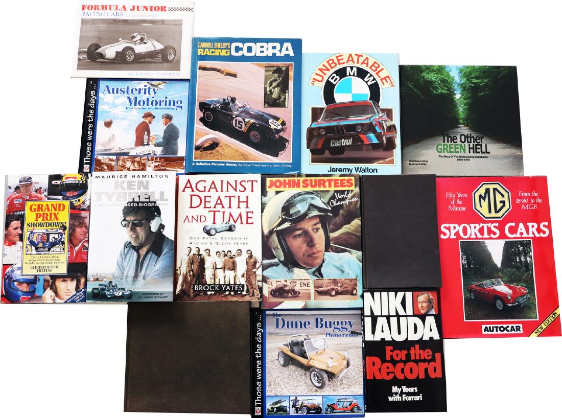 Buch 14 books on the subject of motor sports: E.g. 'Racing Cobra' by Friedman, 'Unbeatable BMW' by Walton, 'MG Sports Cars' by Autocar etc., all English