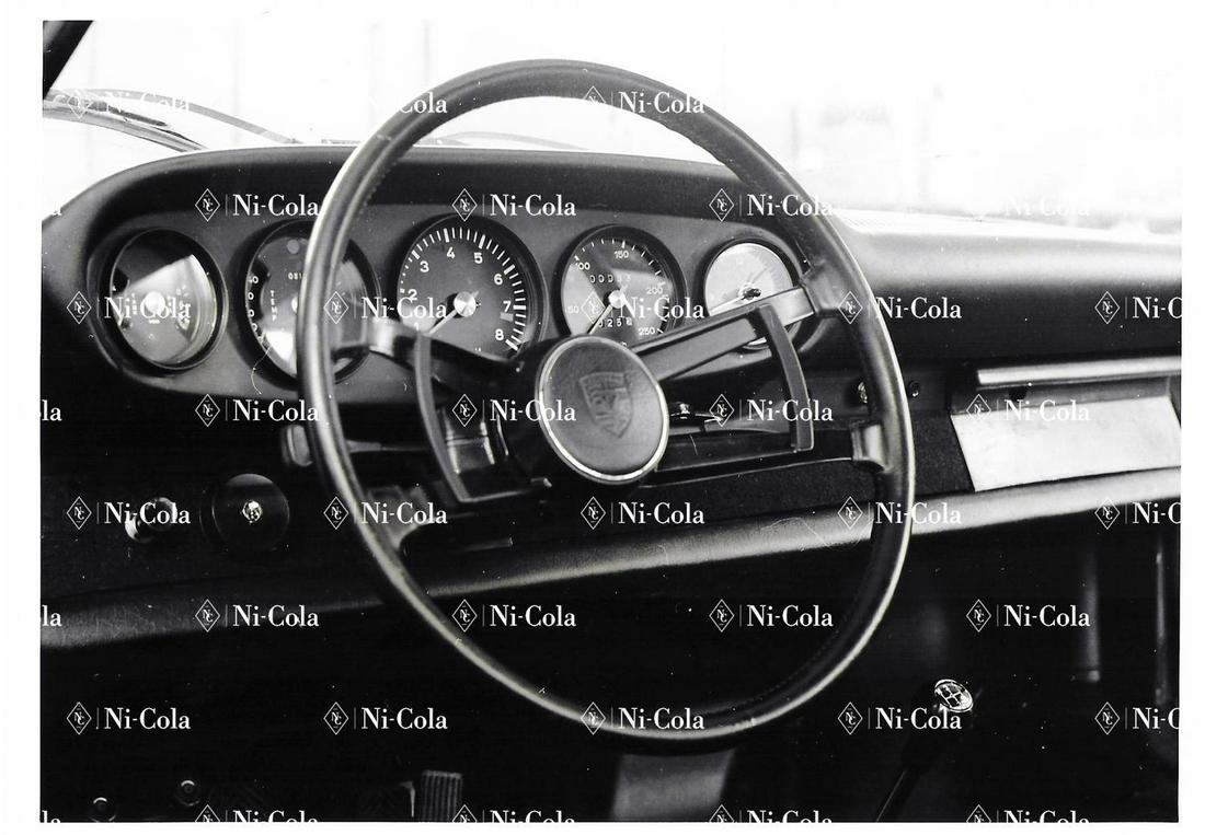 Porsche Original B/W factory press photo type 911 R (1 of 1)