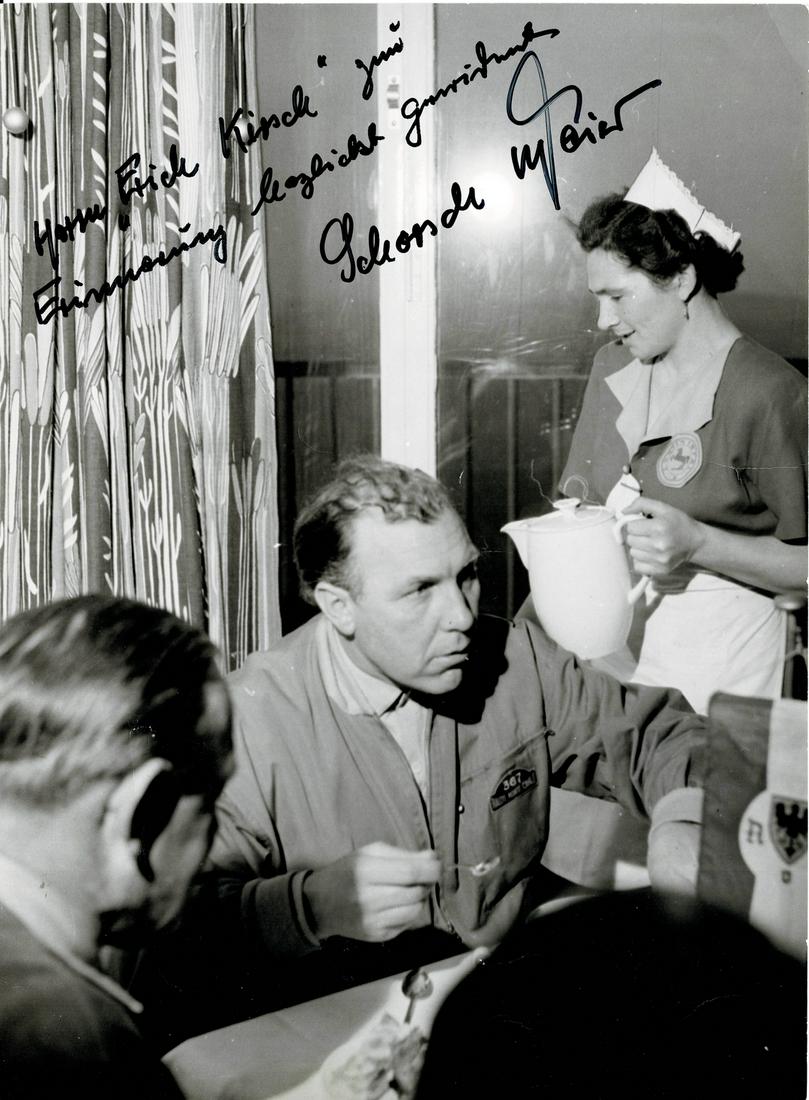 Autogramm Autographed original B/W press photo Schorsch (1 of 1)