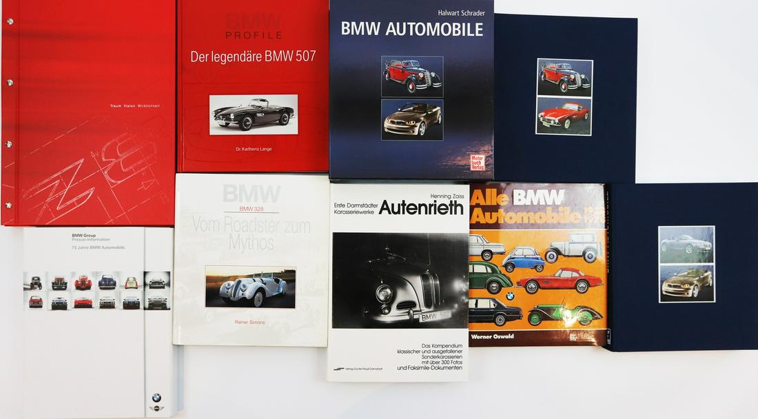BMW 7 books (1 of 1)