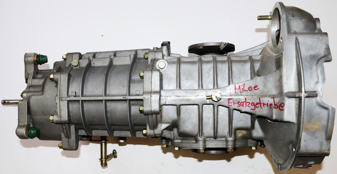 Porsche Gearbox 915 for 3.0 RSR (1 of 6)