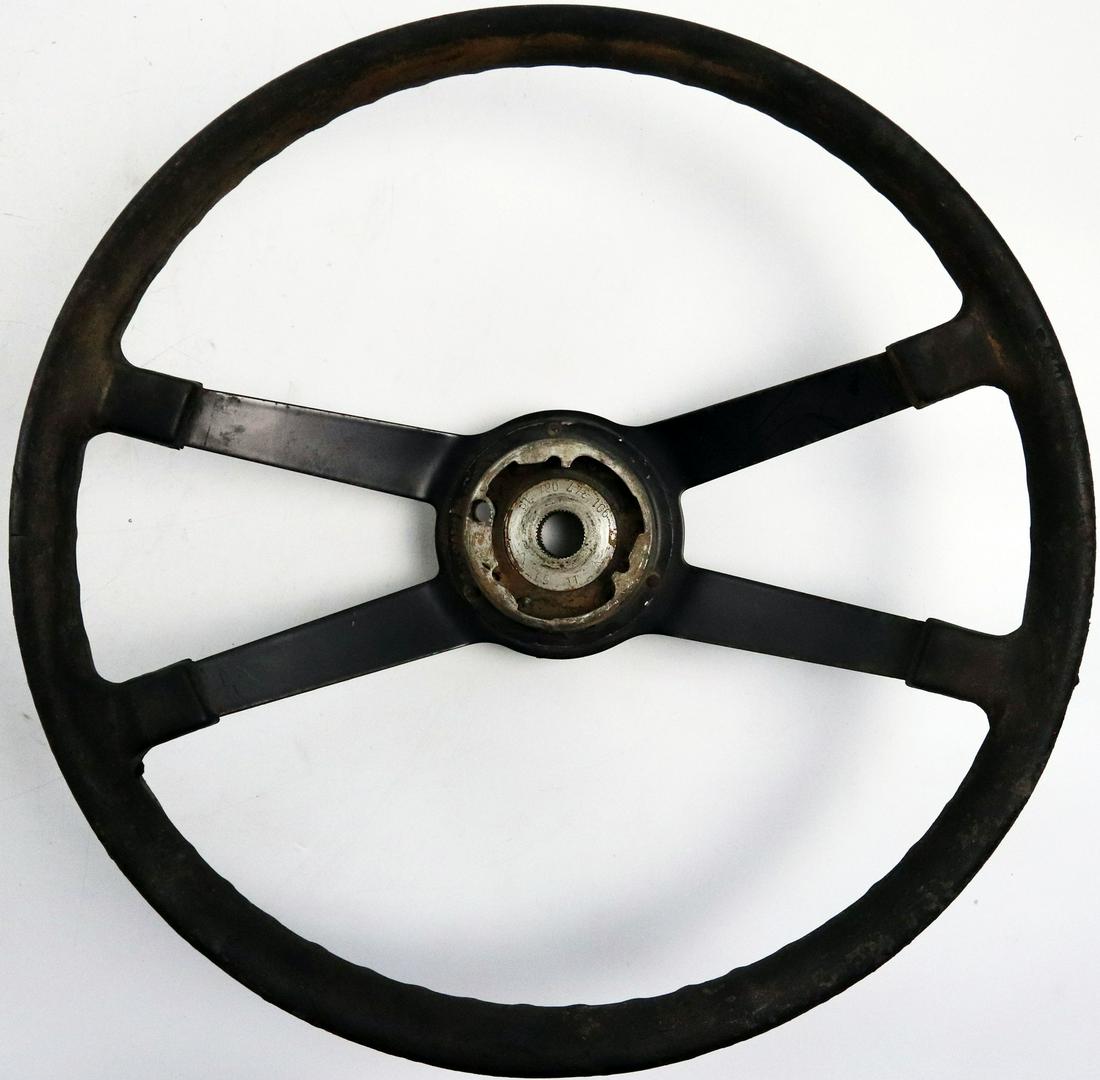 Porsche VDM steering wheel for type 911/912 (69-73): 901.347.081.10, diameter: 40 cm, must be restored, stamped 11/69