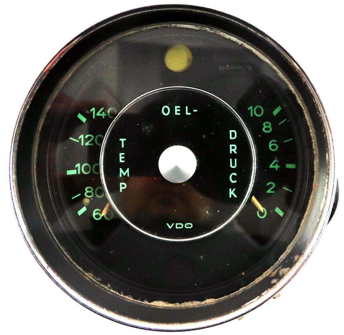 Porsche VDO instrument cluster 'Oel-Temp-Druck'from (1 of 2)