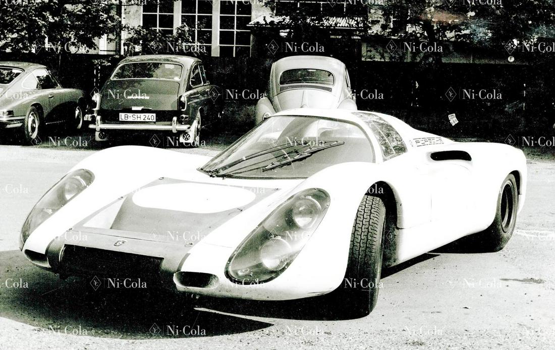 Porsche Original B/W factory press photo prototype 908: Stamped on the back Porsche factory photo, 17 x 12 cm