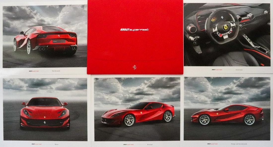 Ferrari Sales folder Ferrari 812 Superfast: With 5 glossy pictures/color photos, with concept information, engine information, driving dynamics, design and aerodynamics, as well as interior information