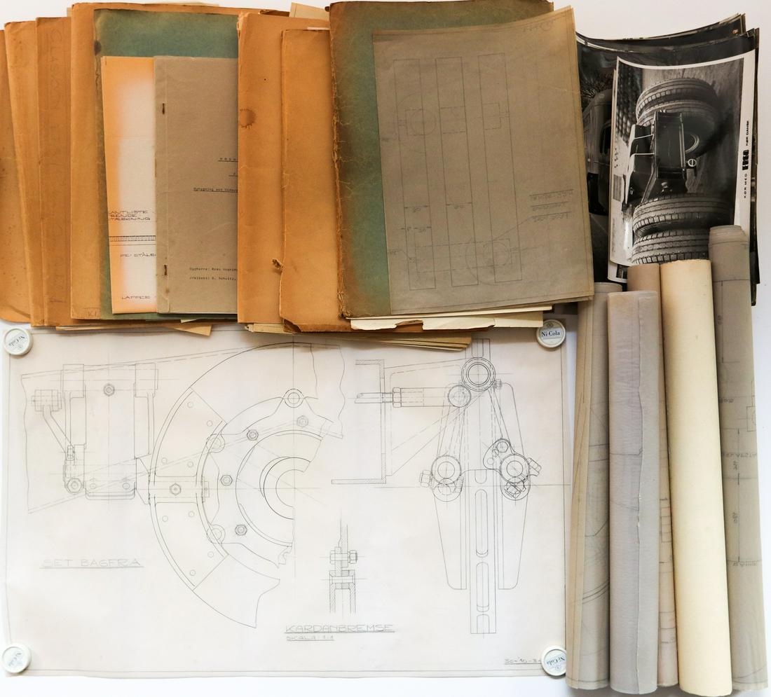 Automobilia More than 1.000 parts comprehensive (1 of 1)