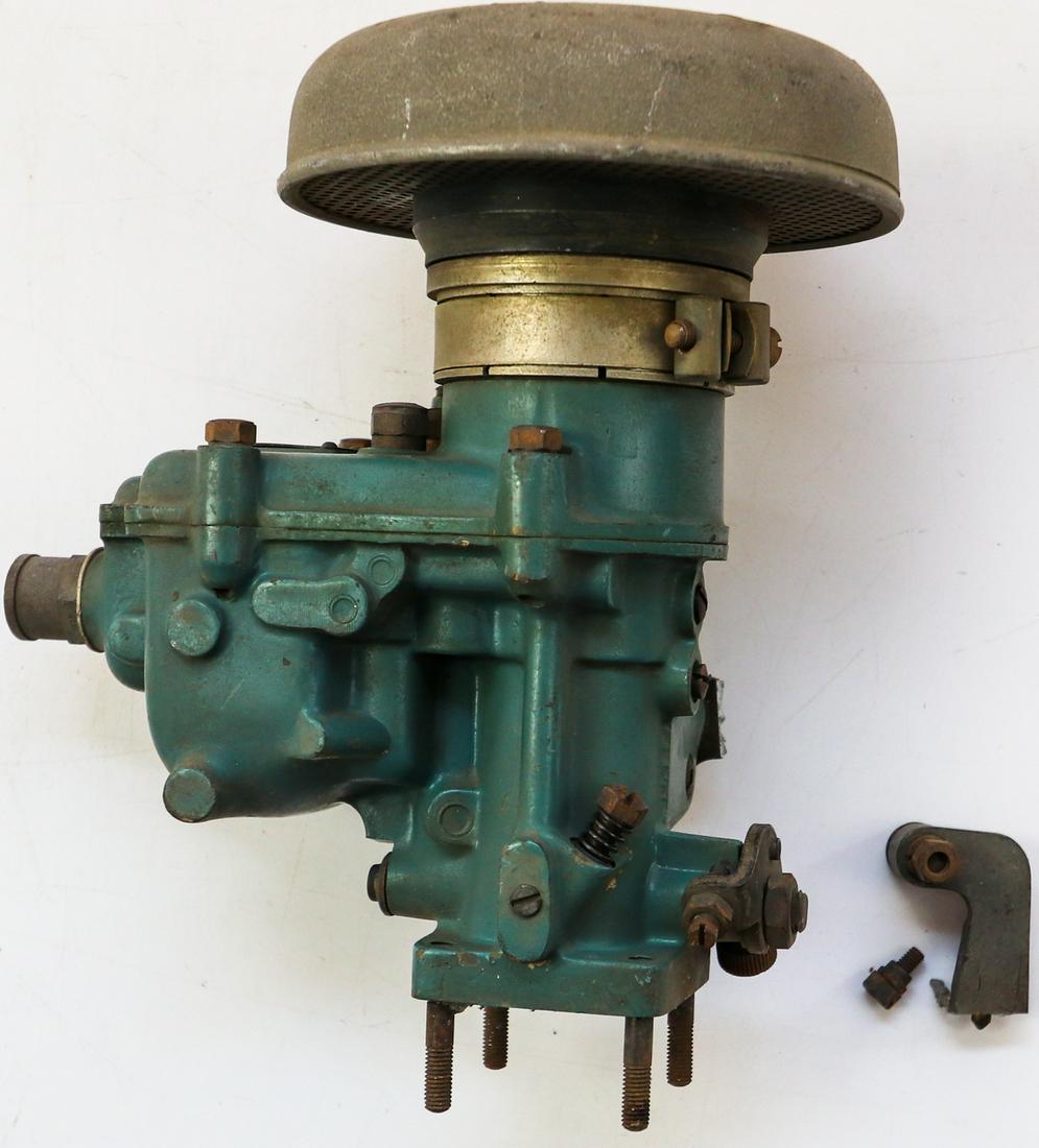 Automobilia Weber carburetor Tipo 30DR3 (1 of 4)