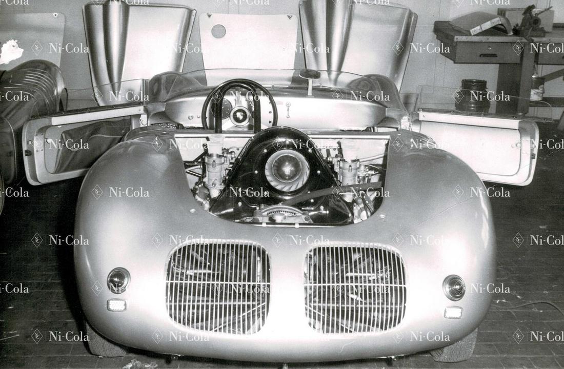 Porsche Original b/w photo 550 Spyder from the 50s: 15 x 10 cm