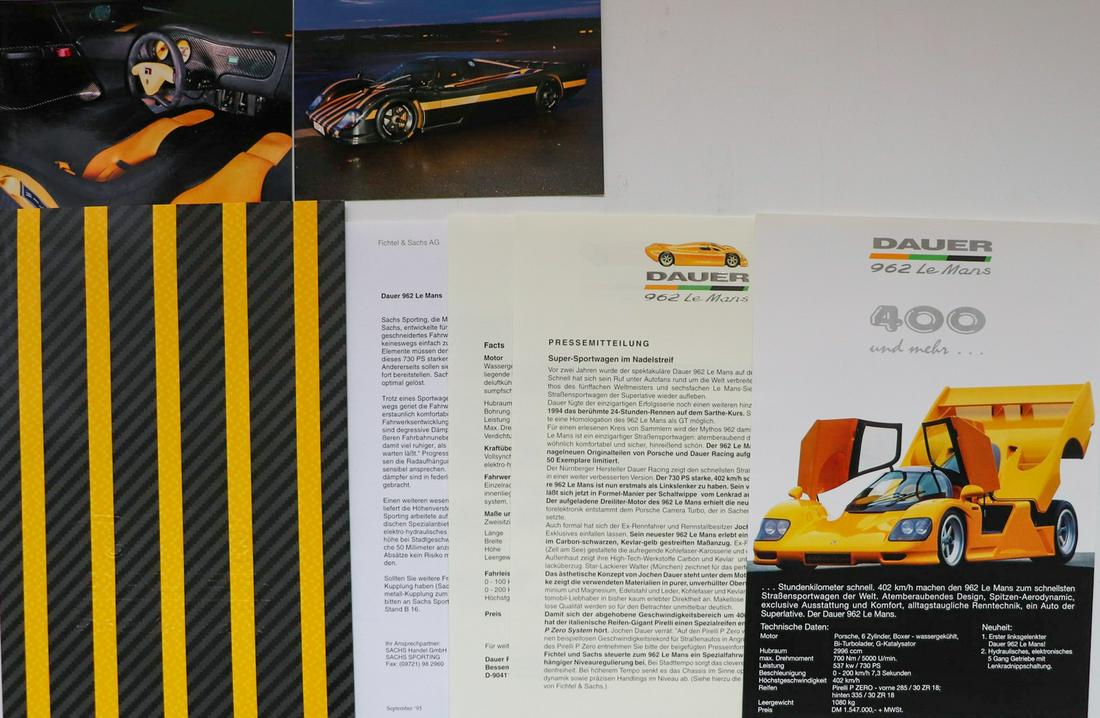 Porsche Press kits 'Dauer 962 Le Mans' from 1995 (1 of 1)