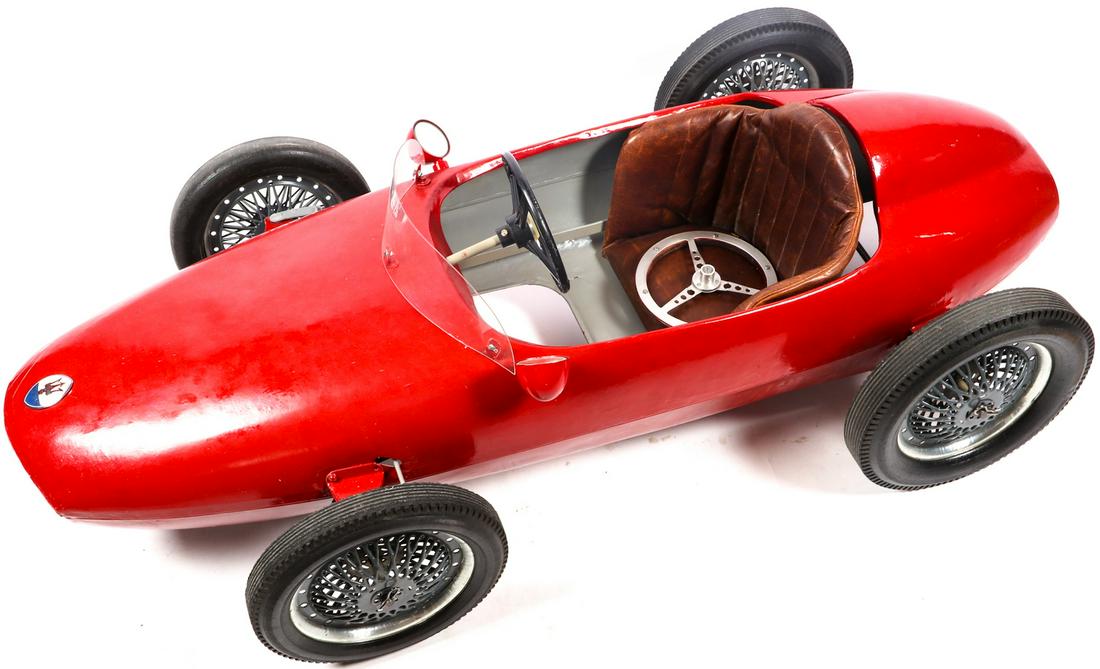 Maserati Children's pedal car type 250F from the 50s (1 of 5)
