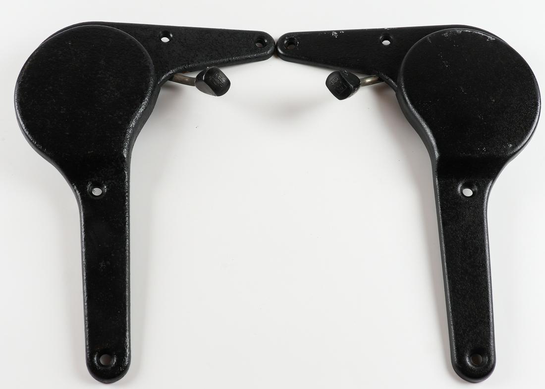 Porsche 2 seat hinges type 911 F model (1 of 2)