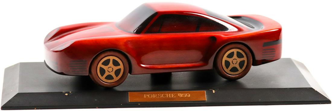 Porsche Limited wooden model / model car 'Porsche 959' (1 of 2)