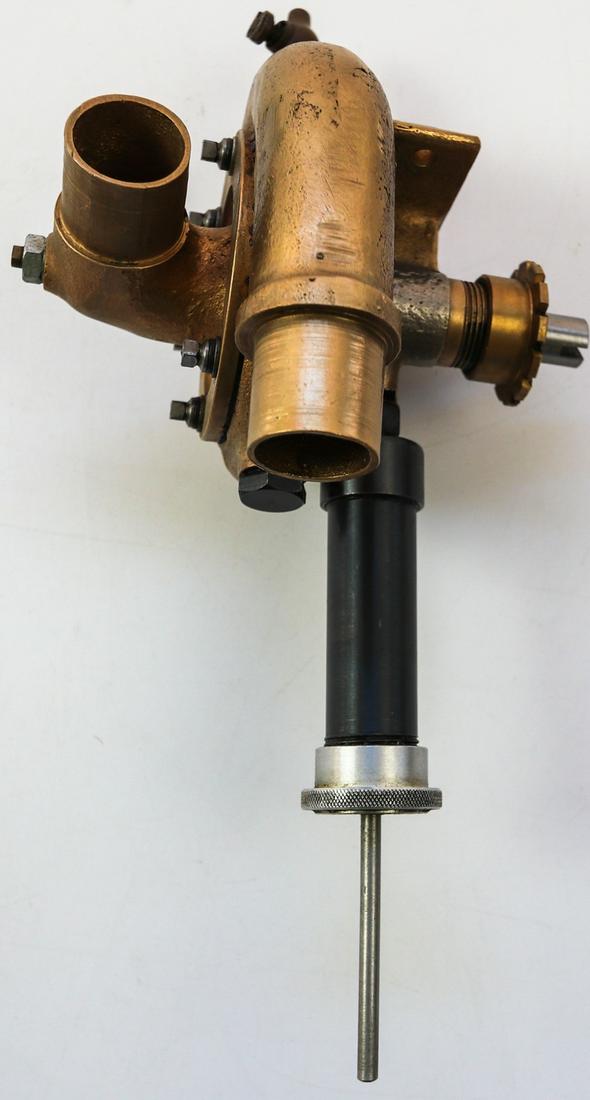 Bugatti Water pump for type Brescia (1 of 3)