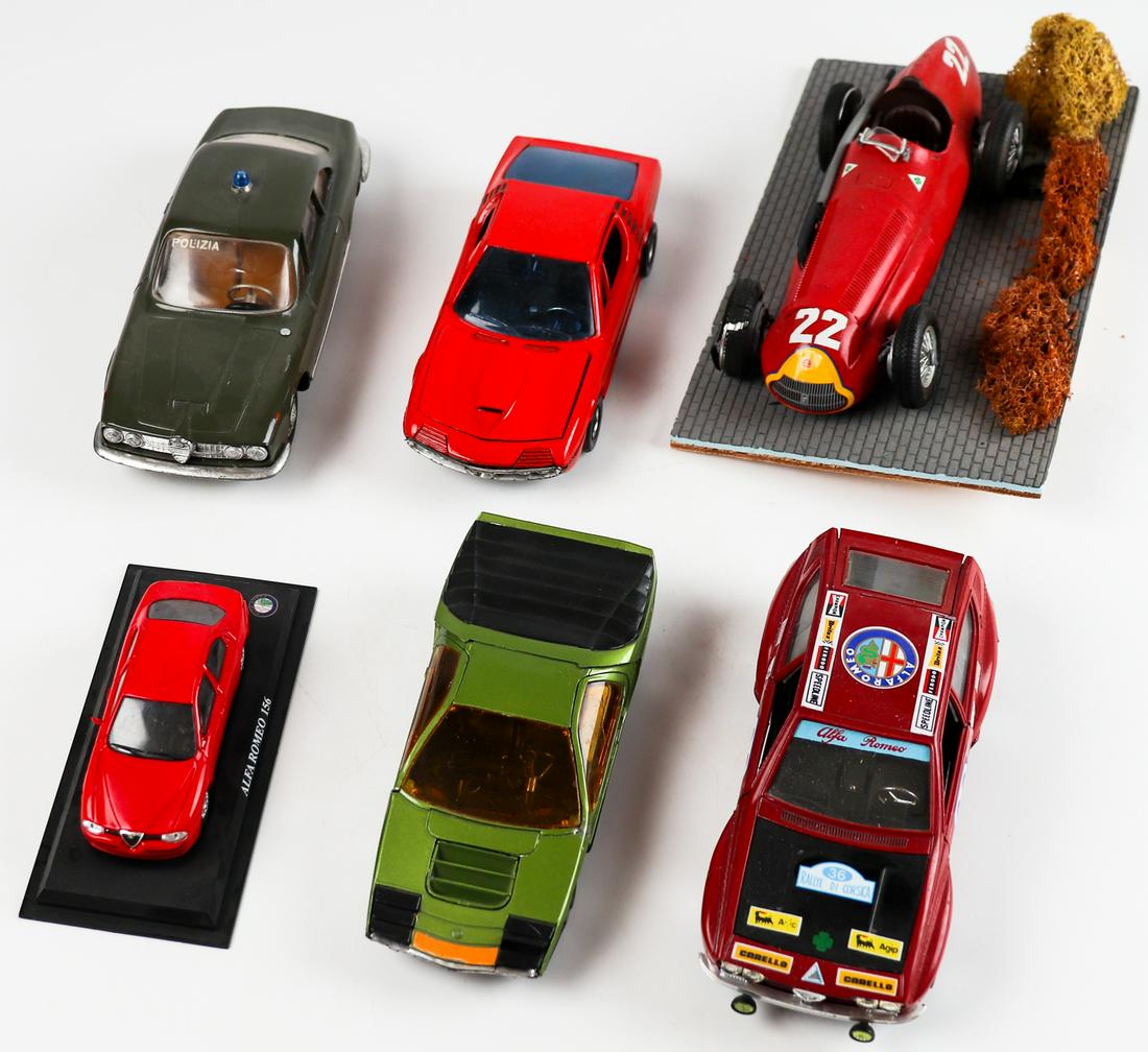 Alfa Romeo 5 x model car, 1 x Diorama (1 of 1)