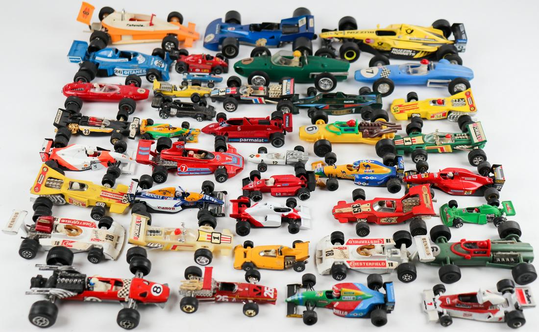 Automobilia 38 x model car formula 1 in different m. 1:66, (1 of 1)
