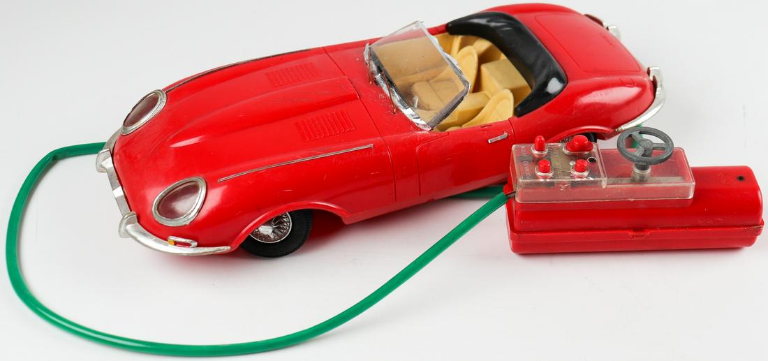 Jaguar 1 x model car (1 of 1)