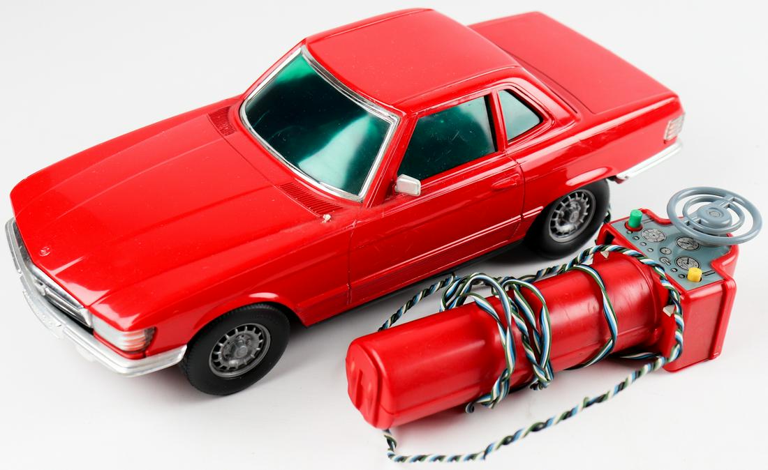 Mercedes-Benz 1 x model car (1 of 1)