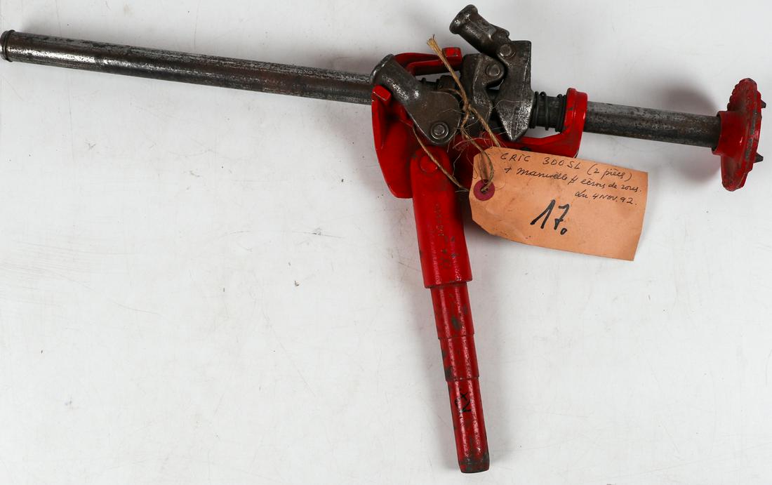 Mercedes-Benz Jack for type 300SL W198 (1 of 1)