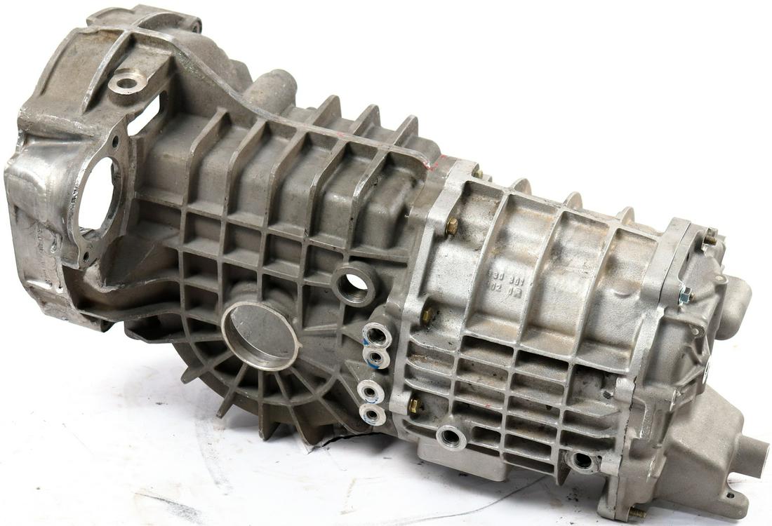 Porsche / Kremer Spare Part Collection Gearbox housing for (1 of 5)