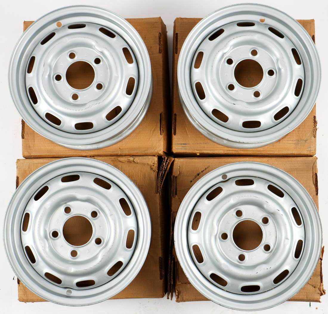 Porsche 4 x steel rims for 911 and 912 from 1964 to 1967 (1 of 4)