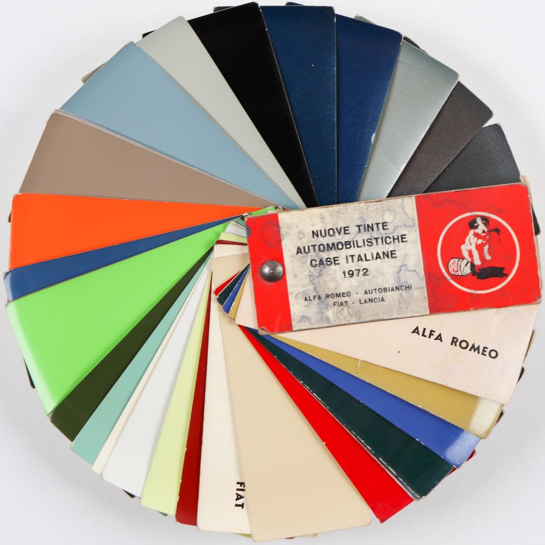 Ferrari Color fan Max Meyer Alfa Romeo / Autobianchi / Fiat (1 of 2)