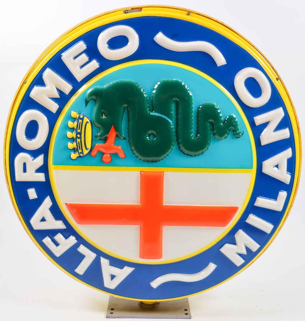 Alfa Romeo Illuminated sign 'Alfa Romeo Milano' (1 of 2)