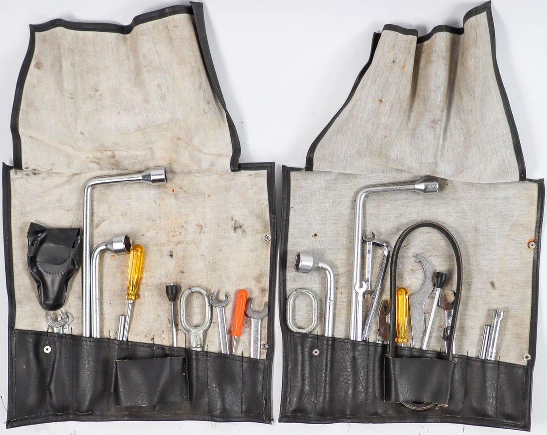 Porsche 2 x tool bag for 911 G-model (1 of 2)