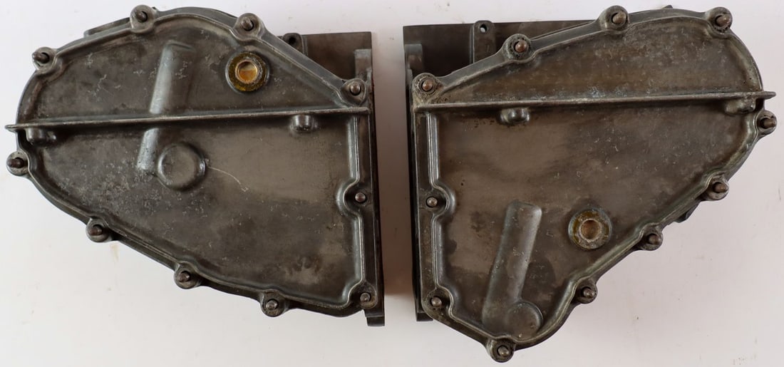 Porsche 2x chain case for type 911 year of construction 196 (1 of 2)