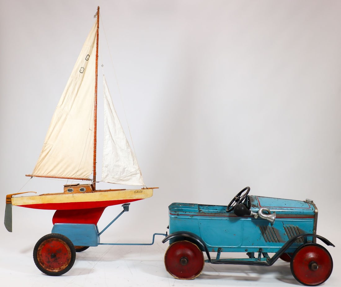 Tretauto Pedal car “Triumph?? with trailer and boat built 19 (1 of 8)