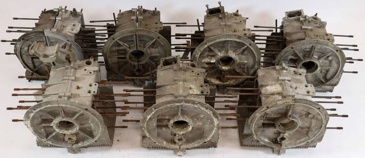 Porsche 7 x engine housing for type 356: Engine number: KD*P*61779* all 3 parts with identical number 613, KD*P*69998* all 3 parts with identical number 185 and welded, KD*P*88649*, 616/1, P*801024*, 616/36, motor number missing, 616/12, the