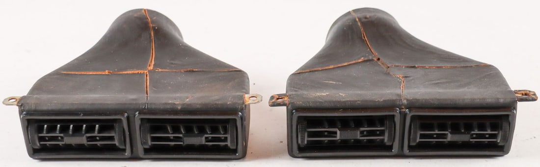 Ferrari 2x Air nozzles with air duct air conditioning for B (1 of 2)