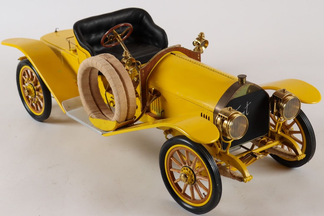 Fiat Handcraft model Type 50 HP in scale approx. 1:8 (1 of 7)