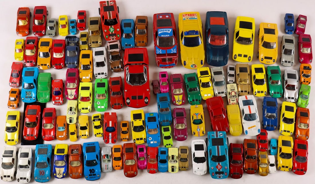 Lamborghini 99x Model car Miura in various scales: Manufacturer: Polistil, Matchbox, Rio, Politoys, Mebetoys etc., scale between 1:24 and 1:87