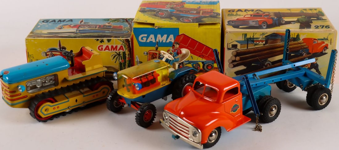 Modellauto 3-piece tin toy GAMA models from the 1960s (1 of 2)